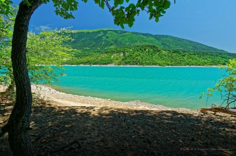 Gite Proche Des Passerelles Et Du Lac De Monteynard Saint-Martin-de-la-Cluze Ngoại thất bức ảnh