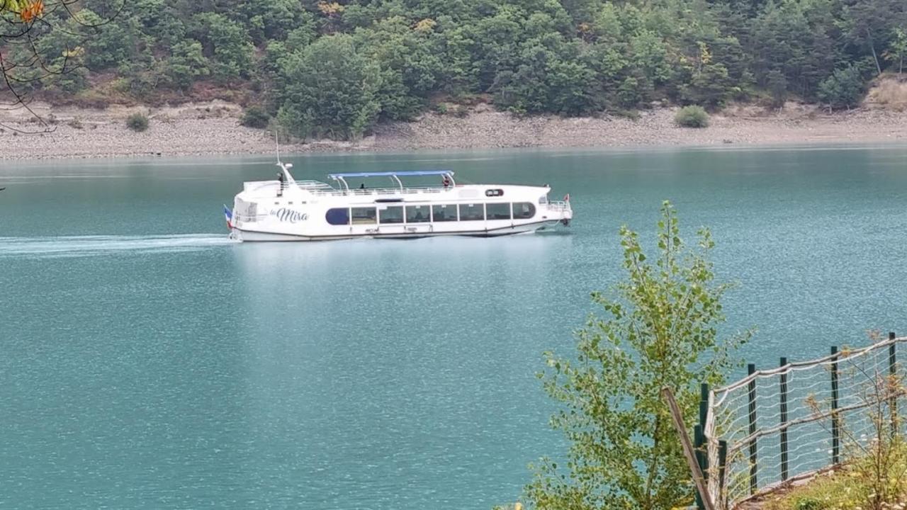 Gite Proche Des Passerelles Et Du Lac De Monteynard Saint-Martin-de-la-Cluze Ngoại thất bức ảnh